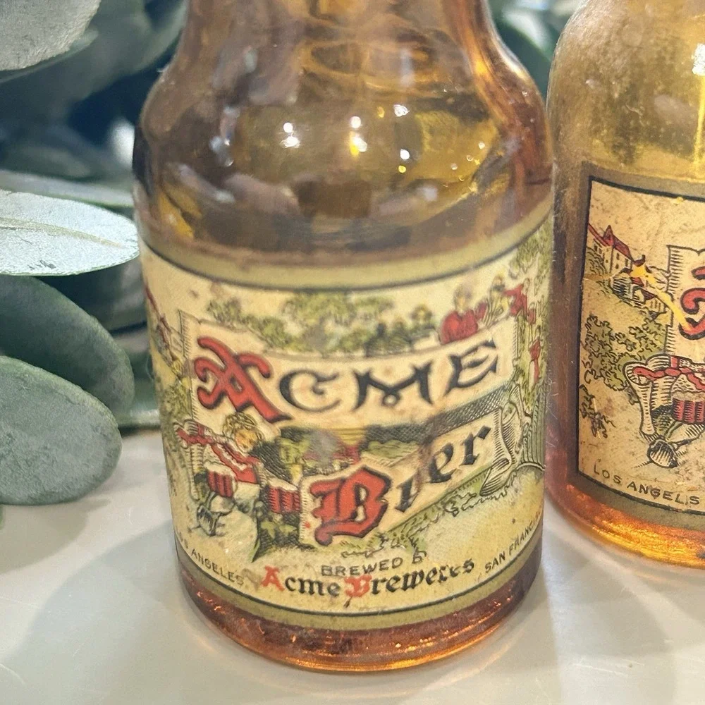 Vintage ACME Beer‎ Miniature Salt And Pepper Shakers Los Angeles/San Fran, CA